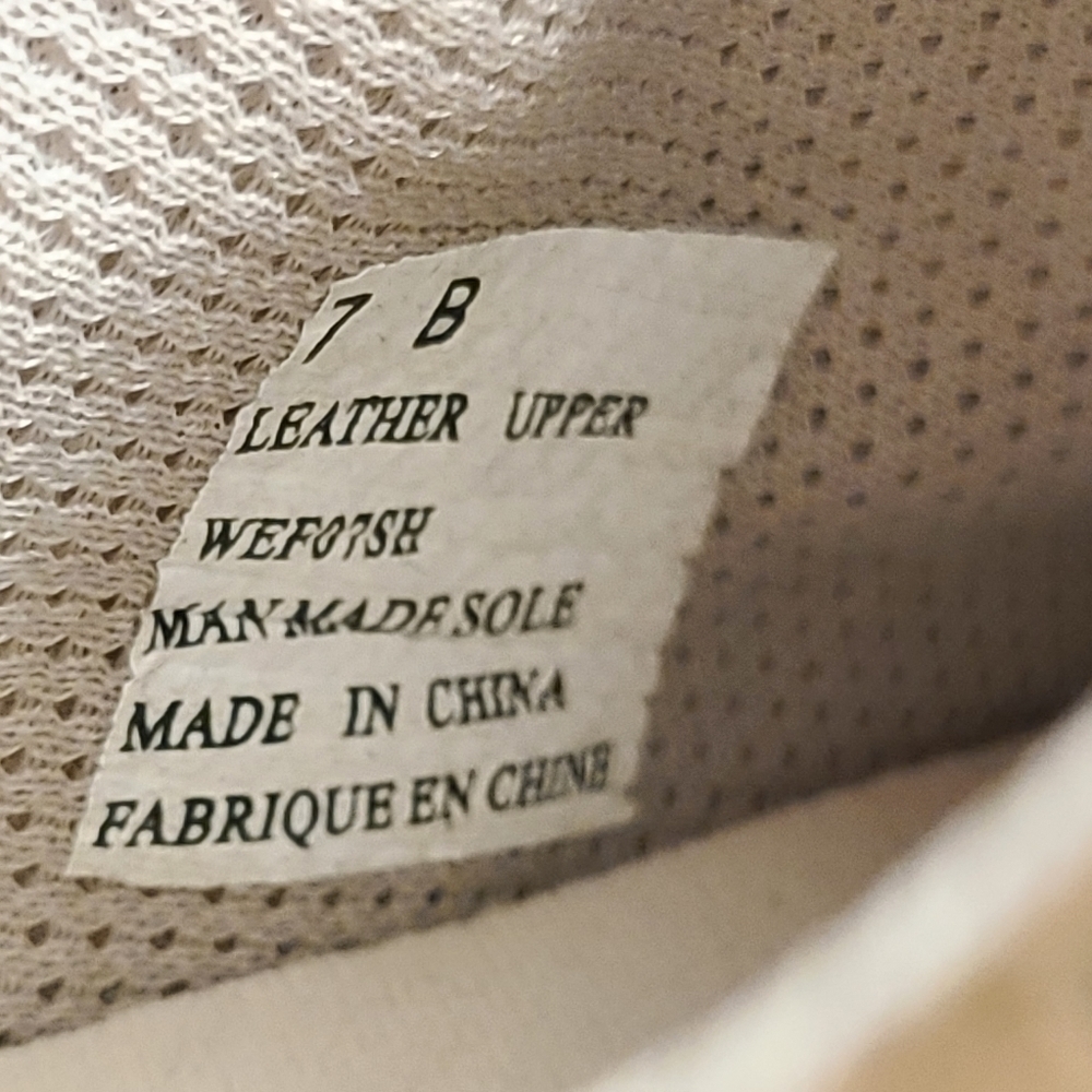 Aravon by New Balance Leather Shoe, Size 7 - Picture 14 of 14